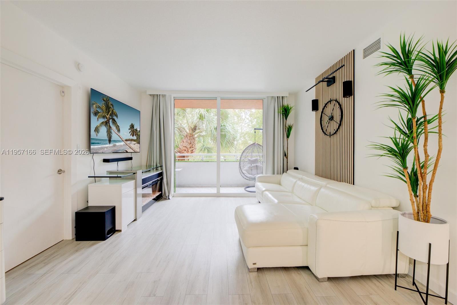 Photo of 2775 187th St  #215, Aventura, Florida, 33180 - 