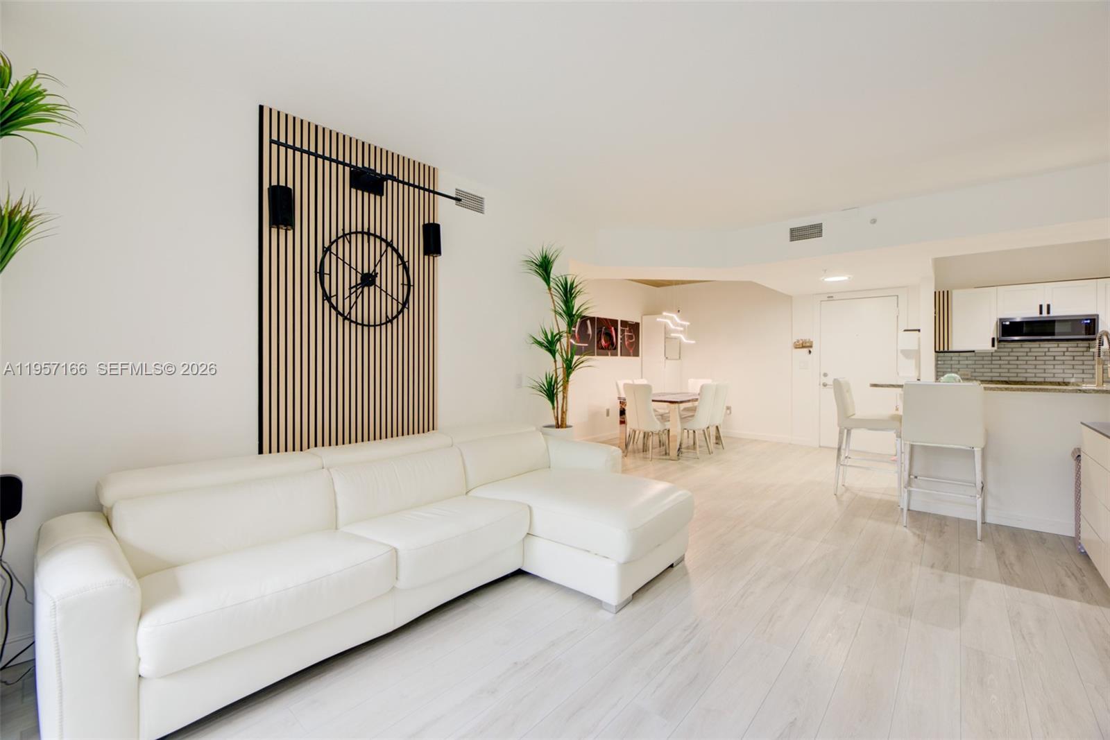 Photo of 2775 187th St  #215, Aventura, Florida, 33180 - 