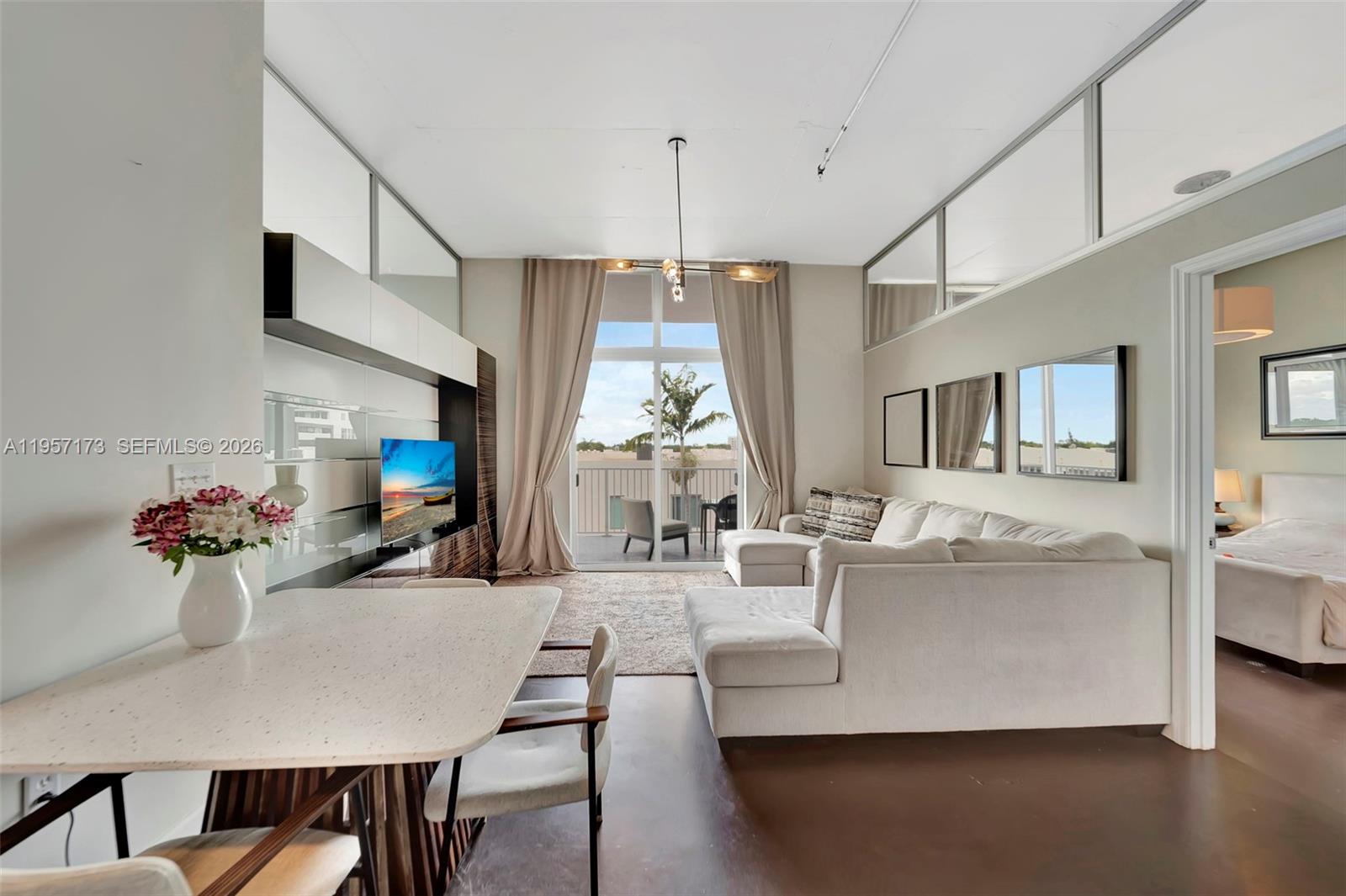 Photo of 2100 Van Buren St  #421, Hollywood, Florida, 33020 - 