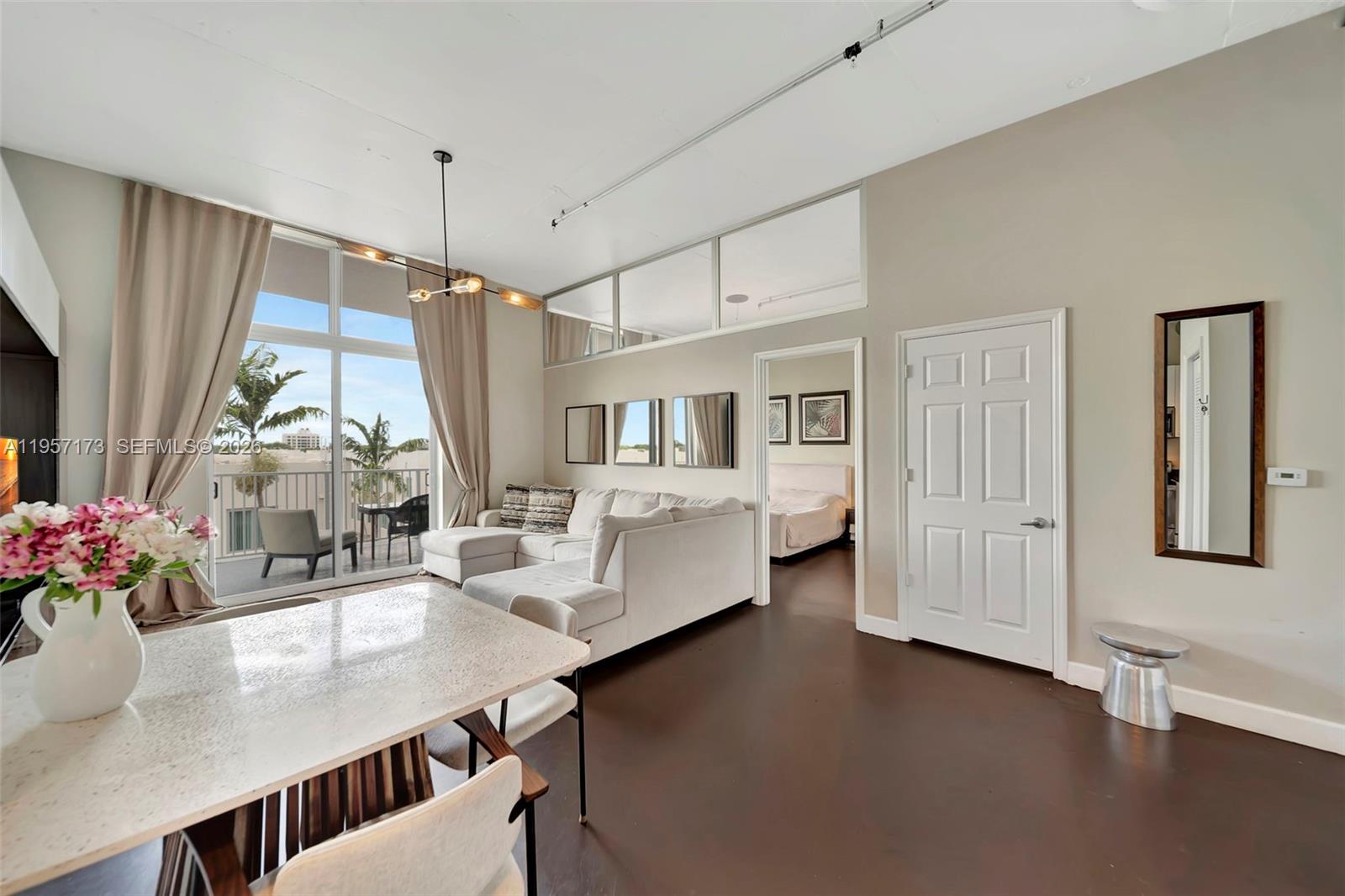 Photo of 2100 Van Buren St  #421, Hollywood, Florida, 33020 - 