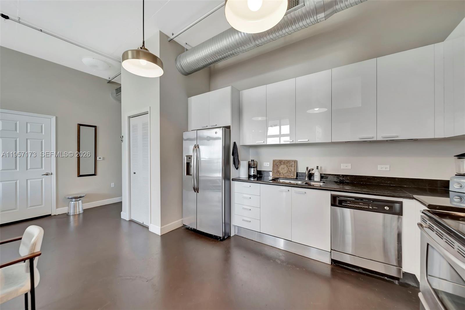 Photo of 2100 Van Buren St  #421, Hollywood, Florida, 33020 - 