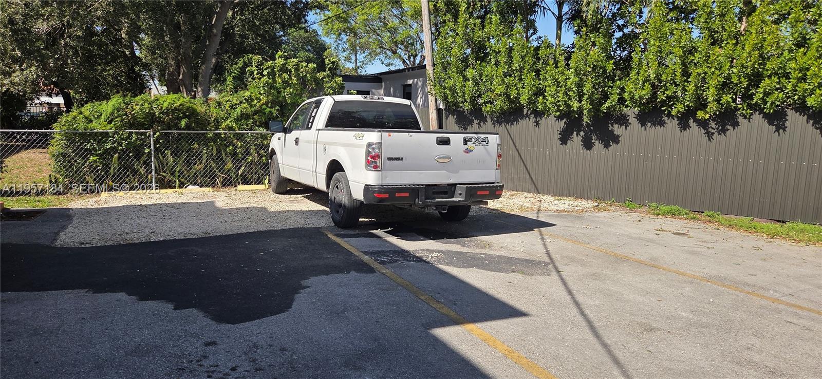   /   sq. ft. $ 2026-02-02 0 Photo