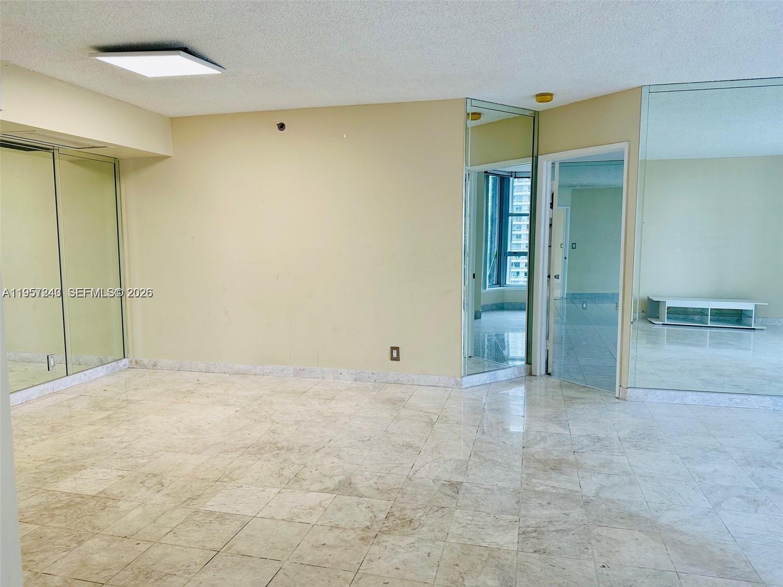 Photo of 3600 Mystic Pointe Dr  #1117, Aventura, Florida, 33180 - 