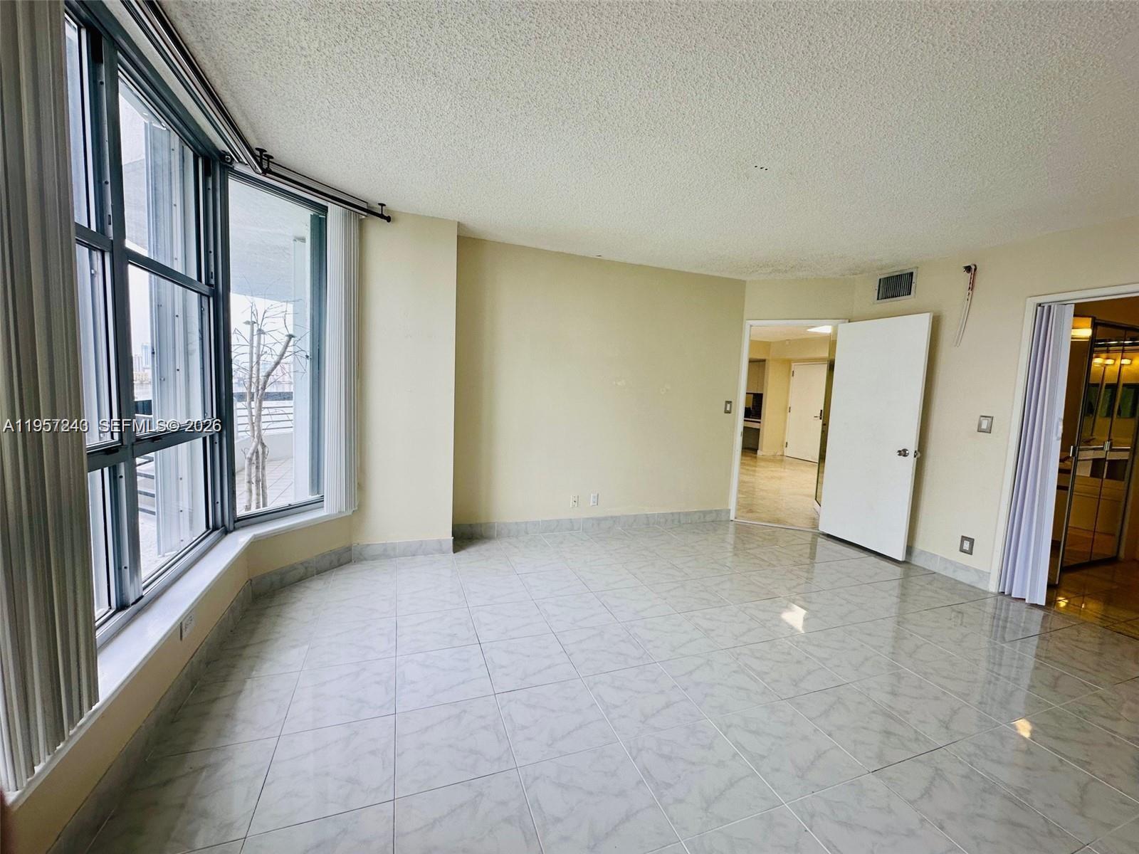 Photo of 3600 Mystic Pointe Dr  #1117, Aventura, Florida, 33180 - 