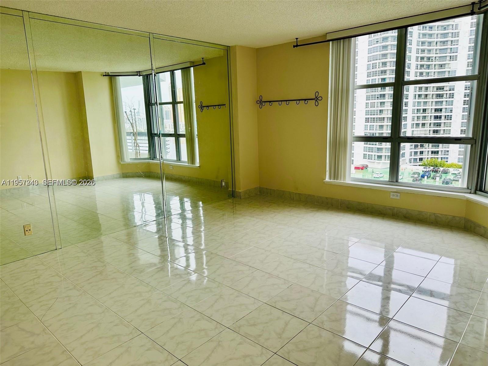 Photo of 3600 Mystic Pointe Dr  #1117, Aventura, Florida, 33180 - 