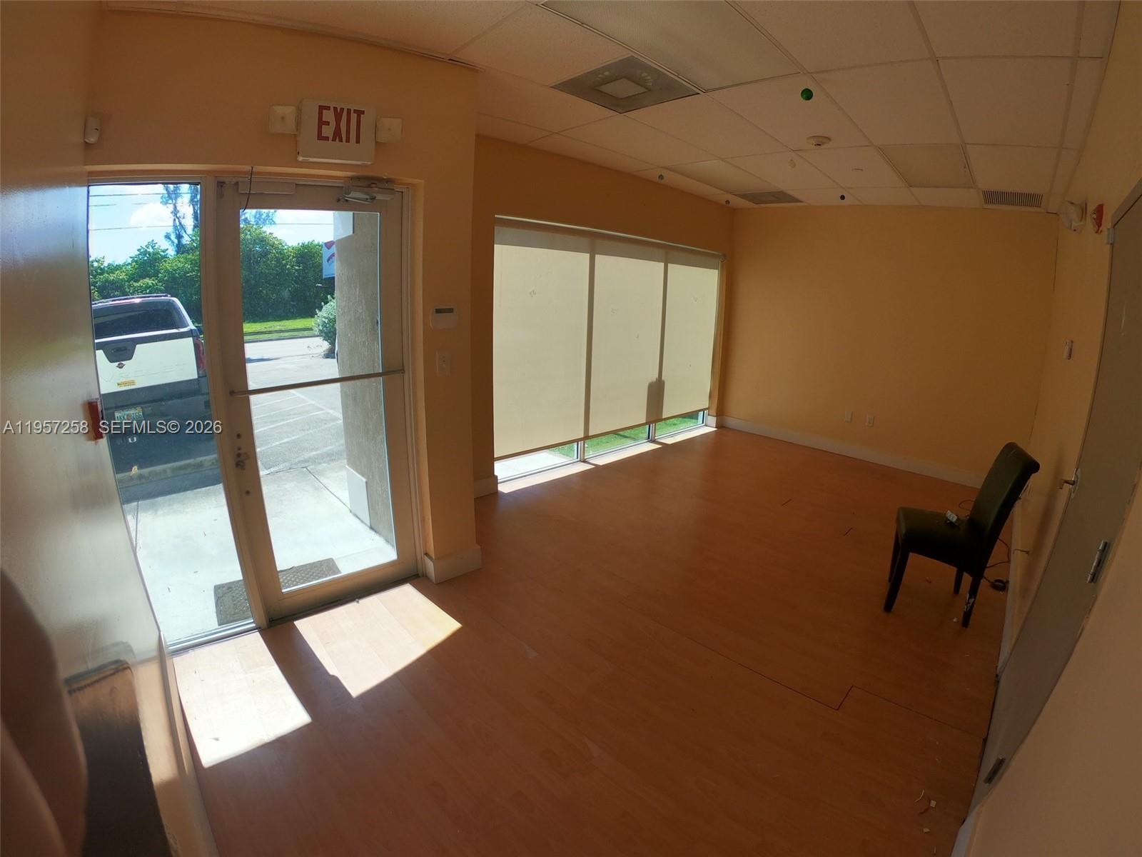 102  /   sq. ft. $ 2026-02-02 0 Photo