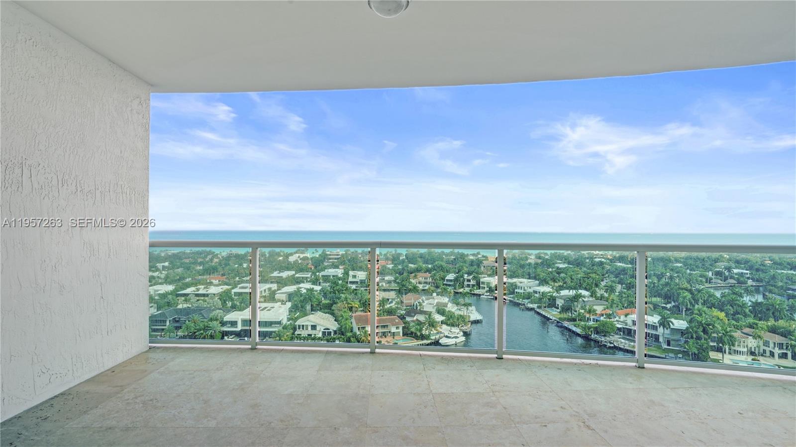 Photo of 20201 Country Club Dr  #1808, Aventura, Florida, 33180 - 