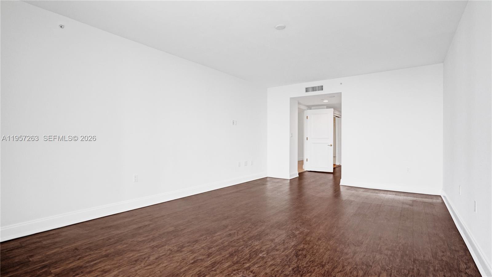 Photo of 20201 Country Club Dr  #1808, Aventura, Florida, 33180 - Master bedroom.