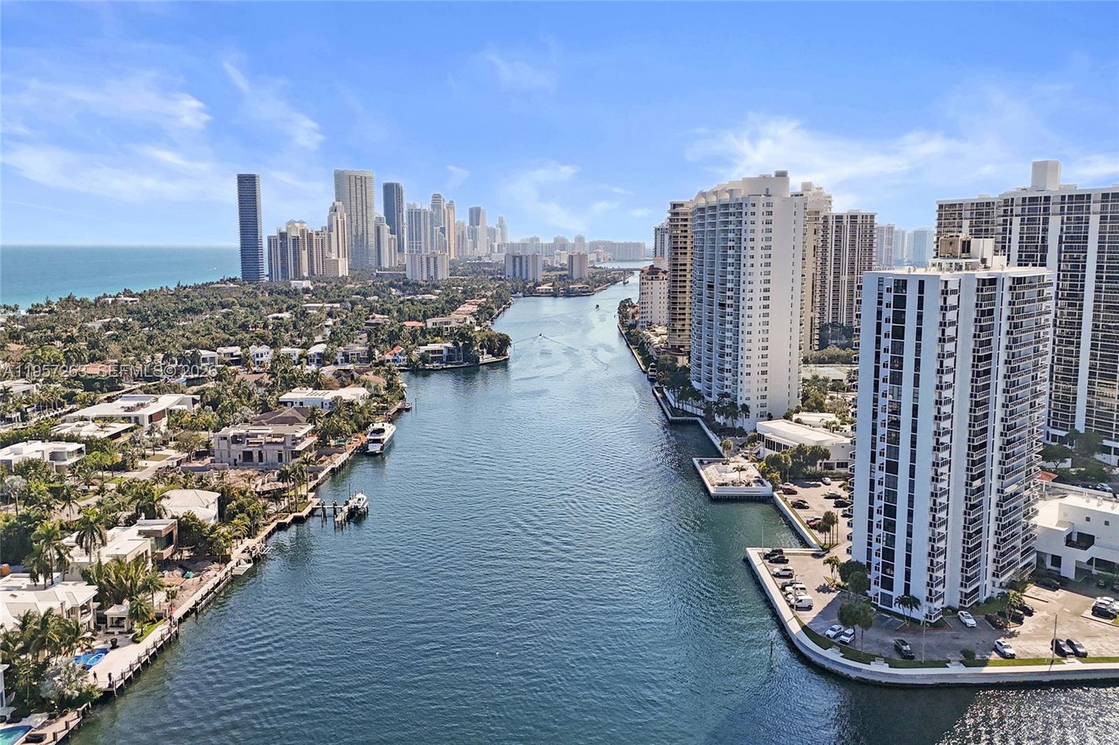 Photo of 20201 Country Club Dr  #1808, Aventura, Florida, 33180 - 