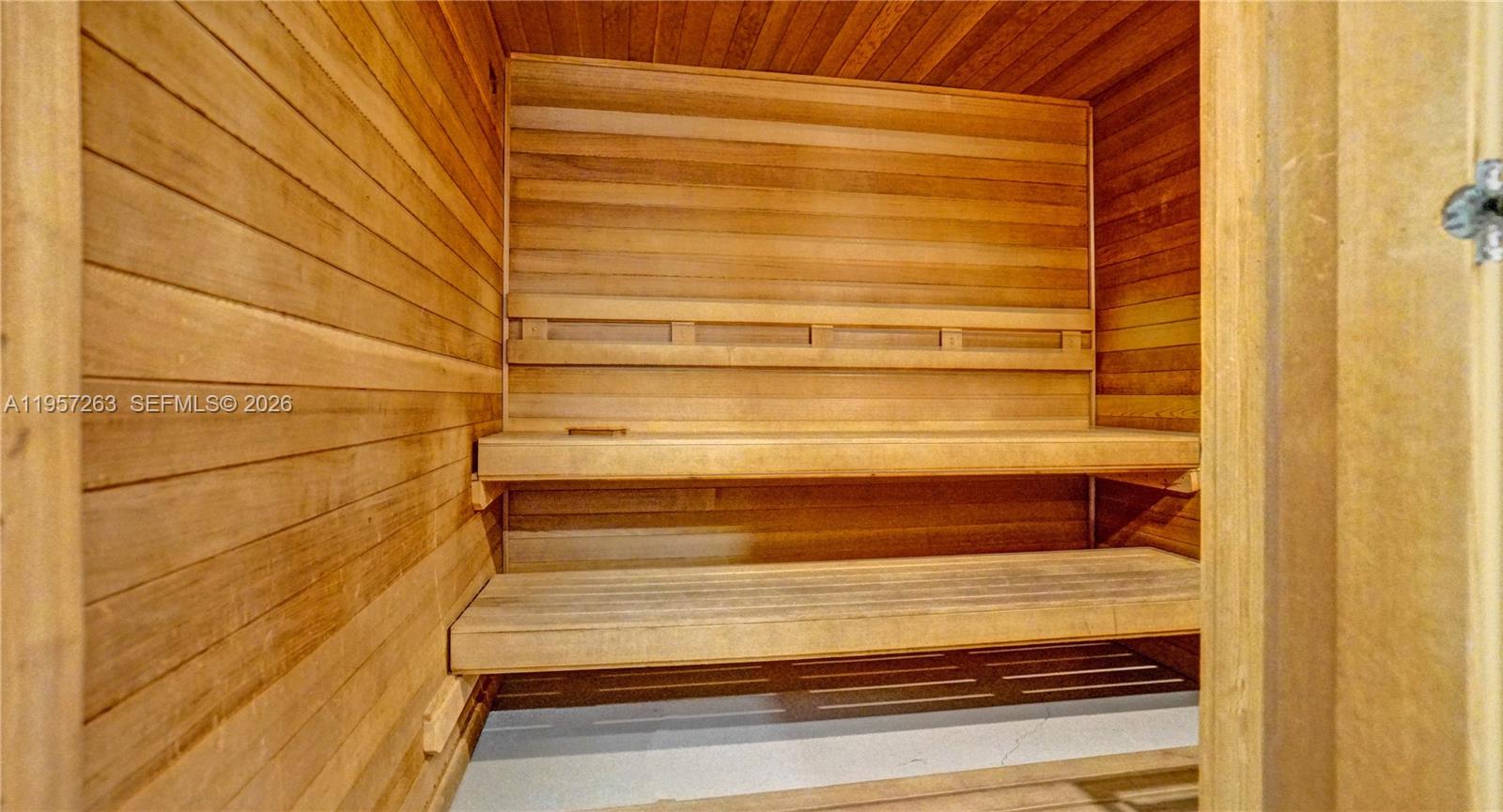 Photo of 20201 Country Club Dr  #1808, Aventura, Florida, 33180 - Spa.