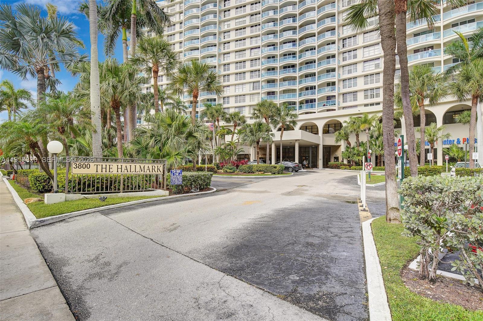 Photo of 3800 Ocean Dr  #409, Hollywood, Florida, 33019 - 