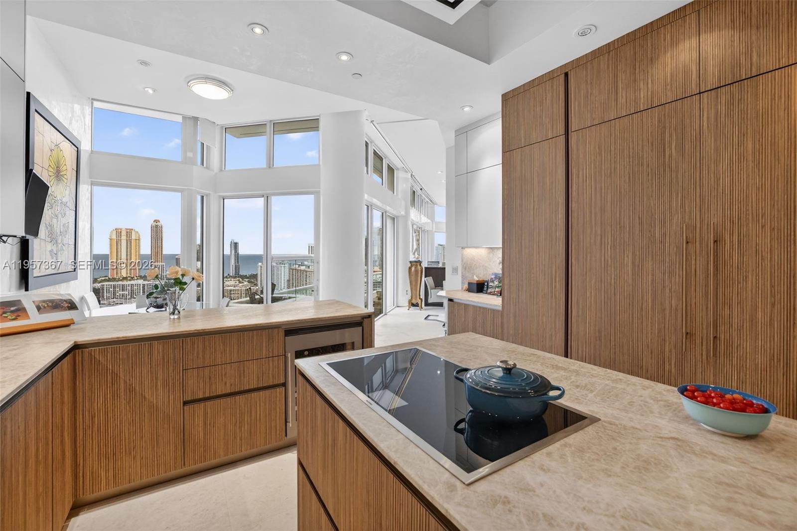 PH-1 5 / 5 4930 sq. ft. $ 2026-02-02 0 Photo