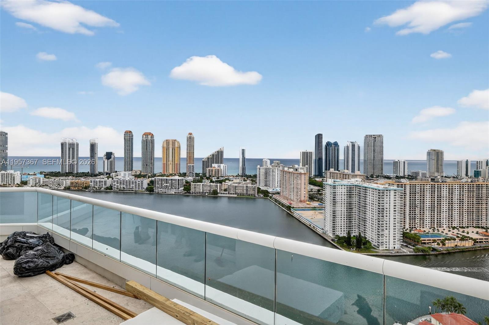 PH-1 5 / 5 4930 sq. ft. $ 2026-02-02 0 Photo