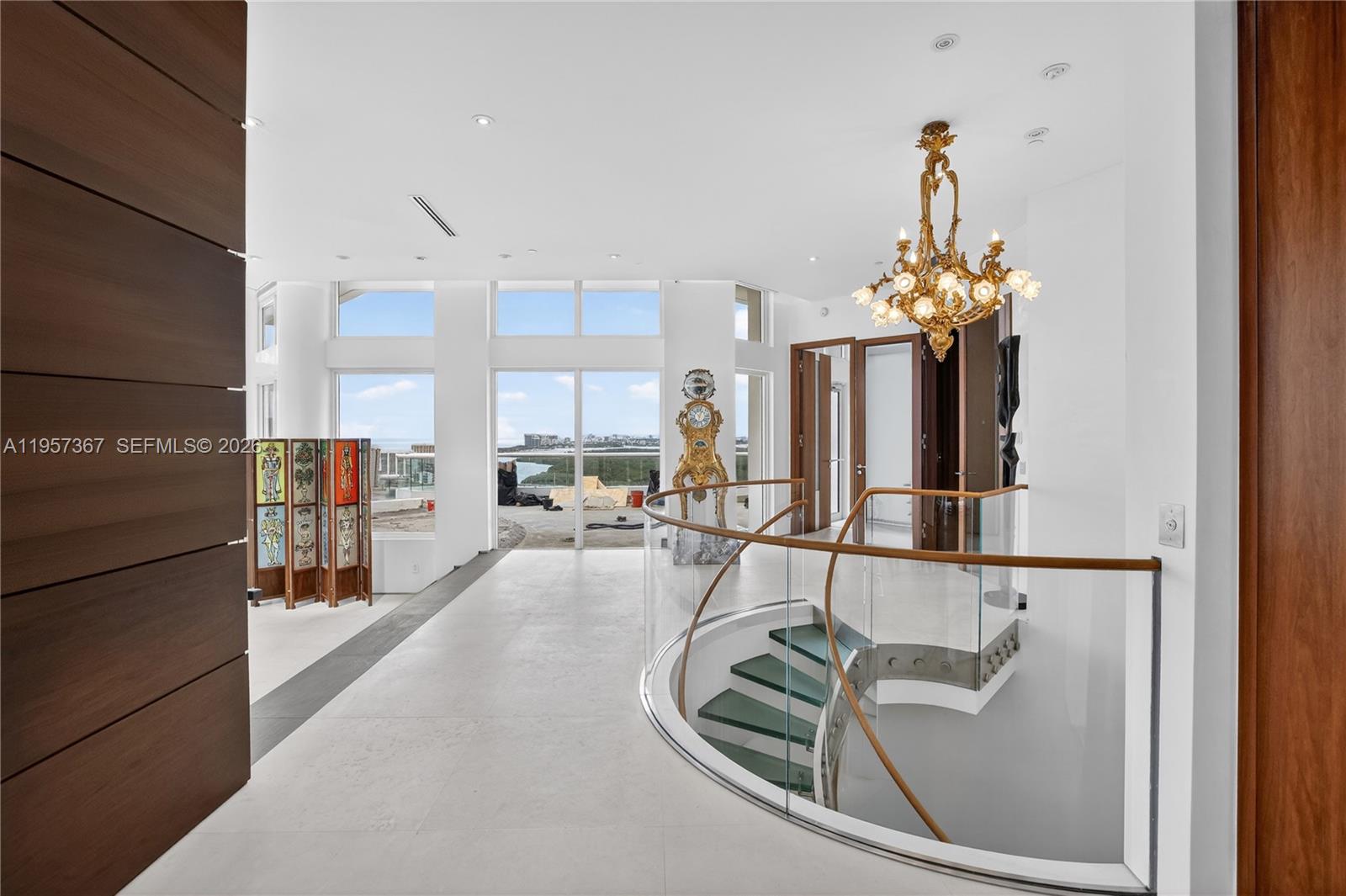 PH-1 5 / 5 4930 sq. ft. $ 2026-02-02 0 Photo