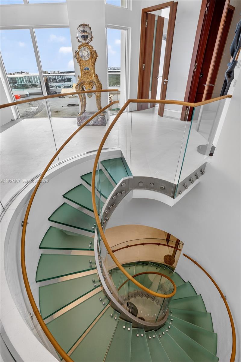 PH-1 5 / 5 4930 sq. ft. $ 2026-02-02 0 Photo