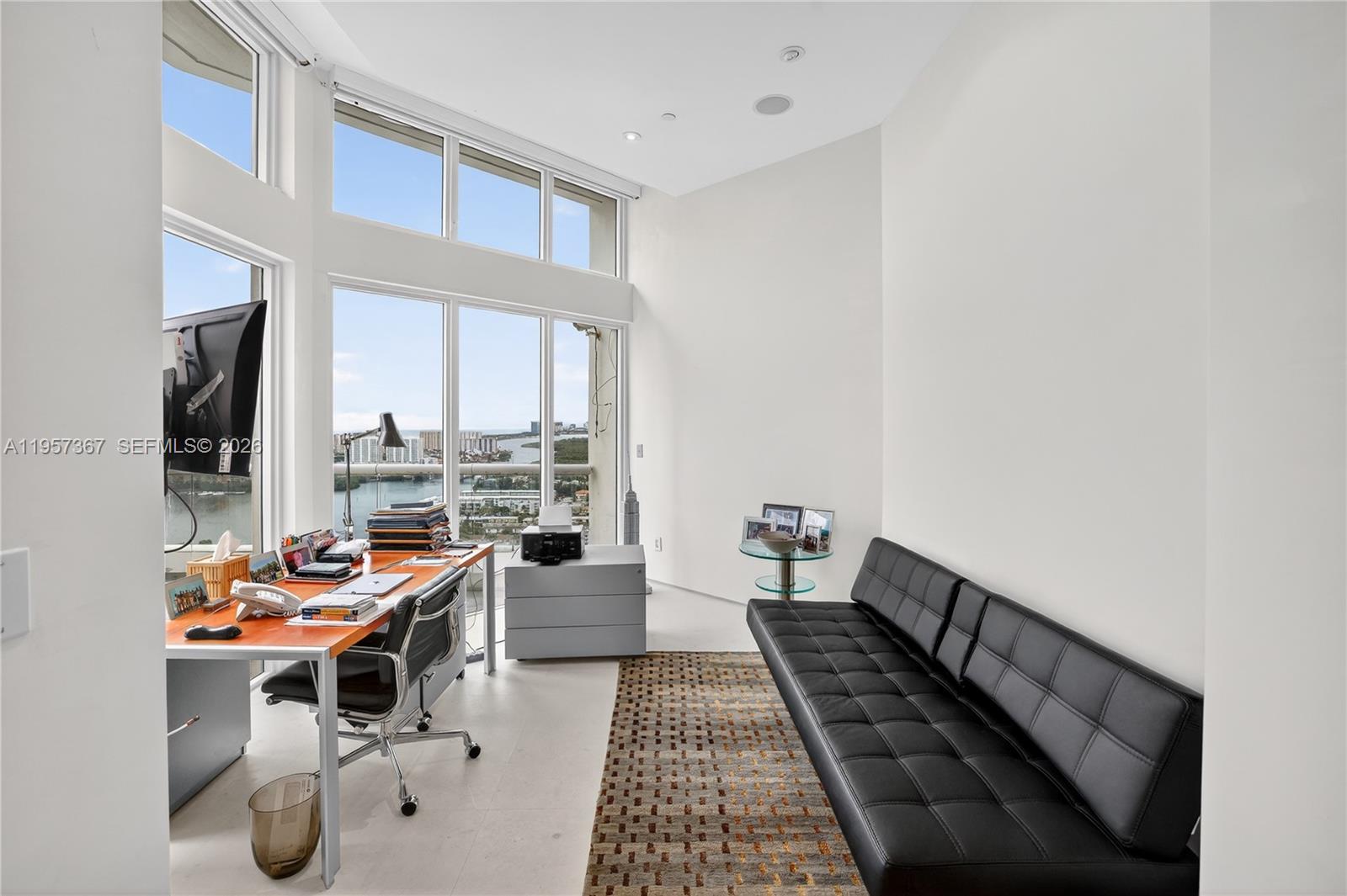 PH-1 5 / 5 4930 sq. ft. $ 2026-02-02 0 Photo