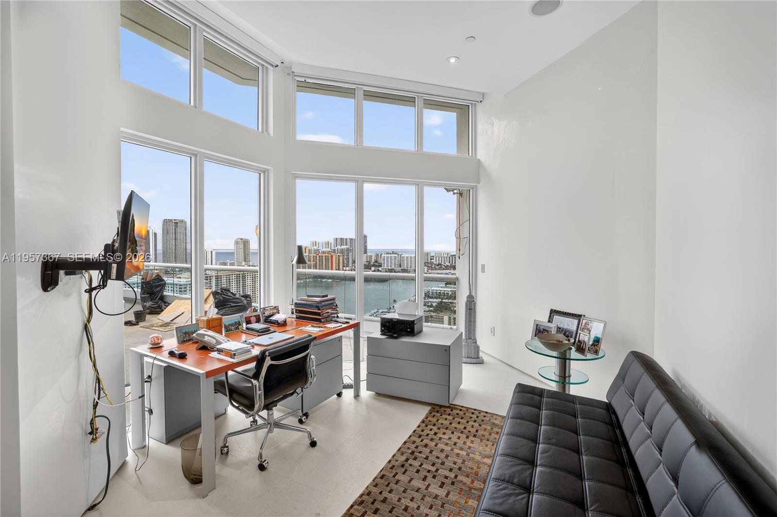 PH-1 5 / 5 4930 sq. ft. $ 2026-02-02 0 Photo