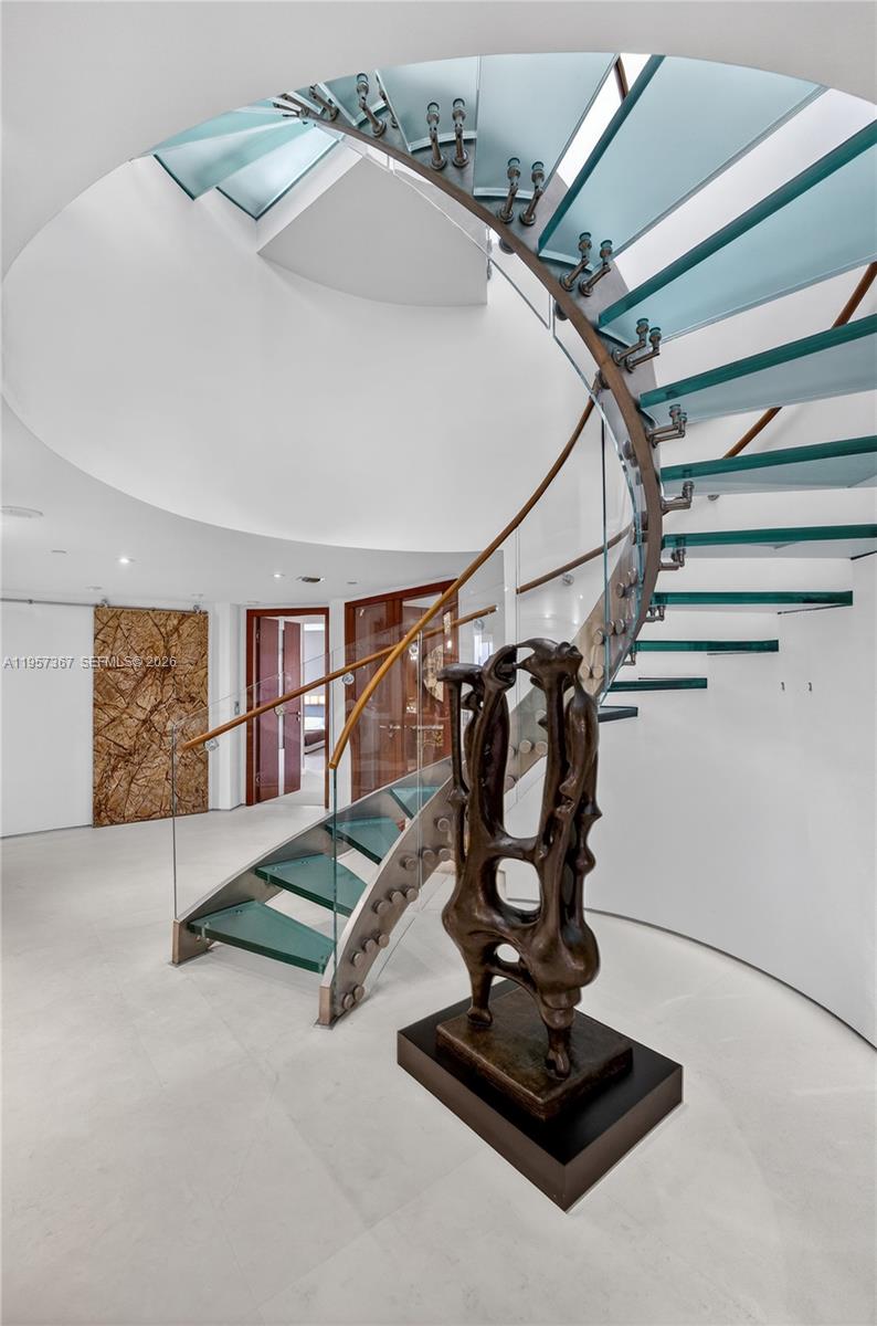 PH-1 5 / 5 4930 sq. ft. $ 2026-02-02 0 Photo