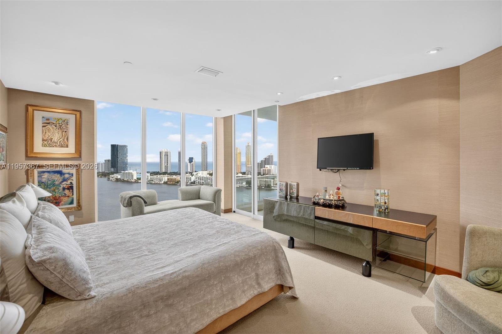 PH-1 5 / 5 4930 sq. ft. $ 2026-02-02 0 Photo