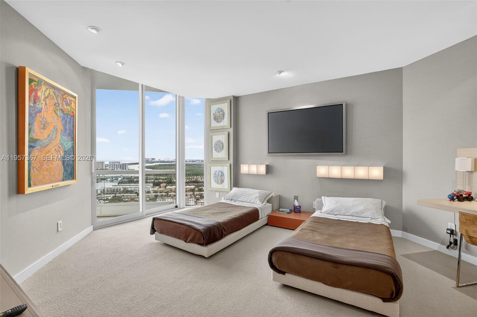 PH-1 5 / 5 4930 sq. ft. $ 2026-02-02 0 Photo