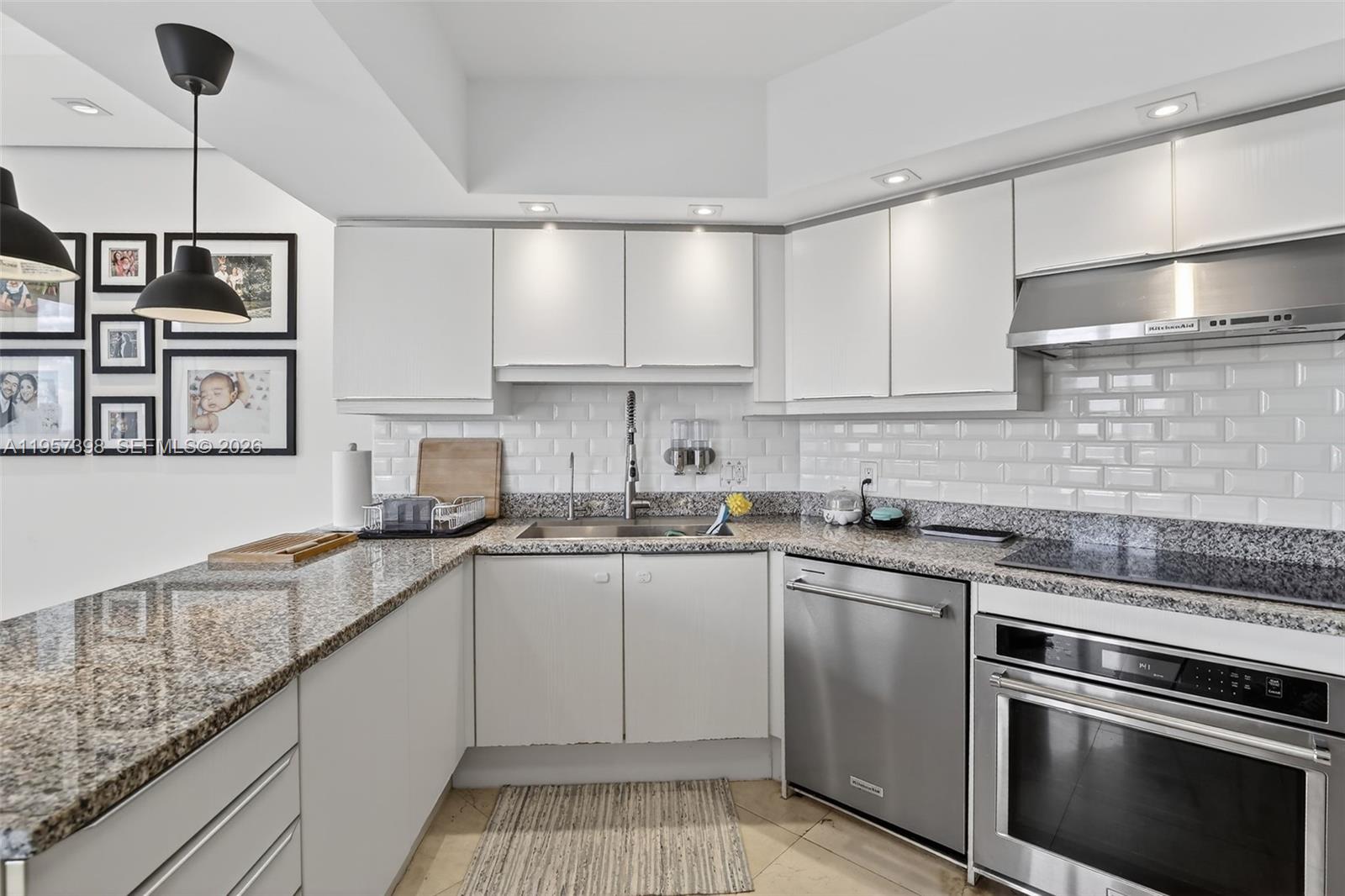 See details 1109 3 / 3 2730 sq. ft. $ 2026-02-02 0 Photo