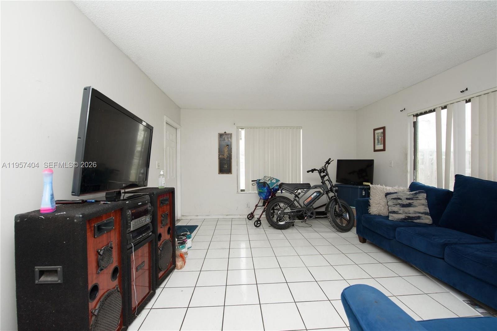   /  2190 sq. ft. $ 2026-02-02 0 Photo