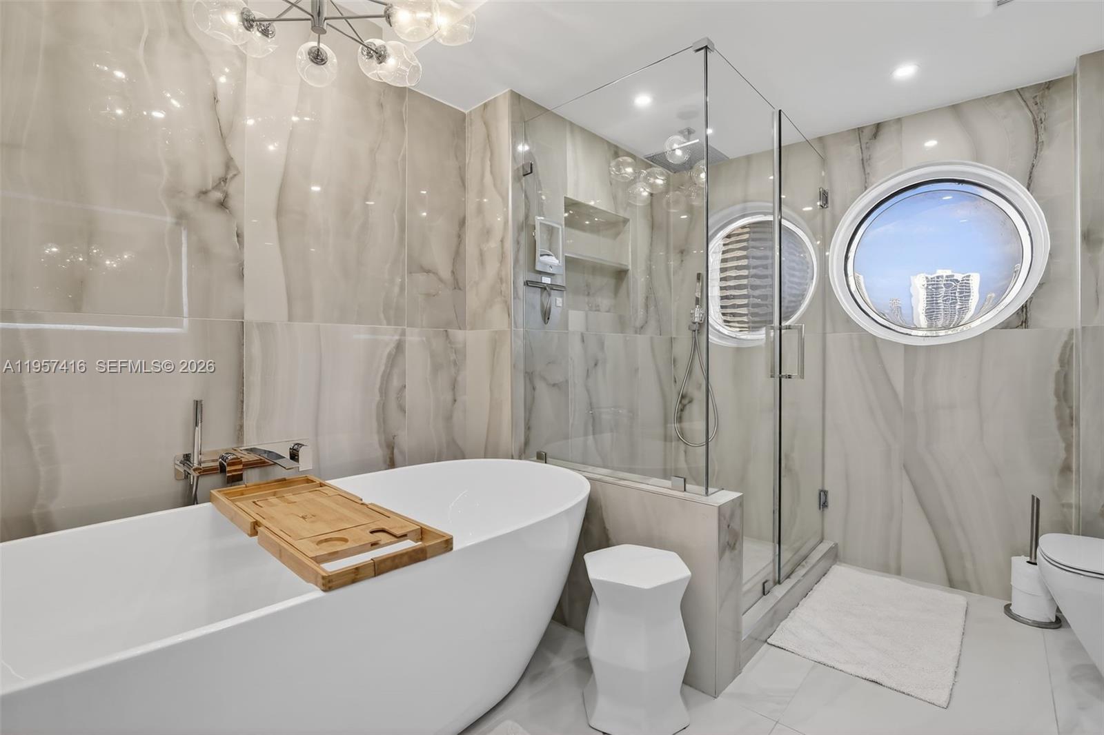 1009 3 / 3 1930 sq. ft. $ 2026-02-02 0 Photo