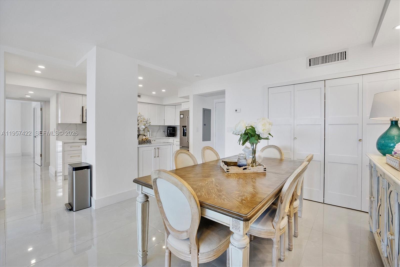 Photo of 20515 Country Club Dr  #1747, Aventura, Florida, 33180 - 