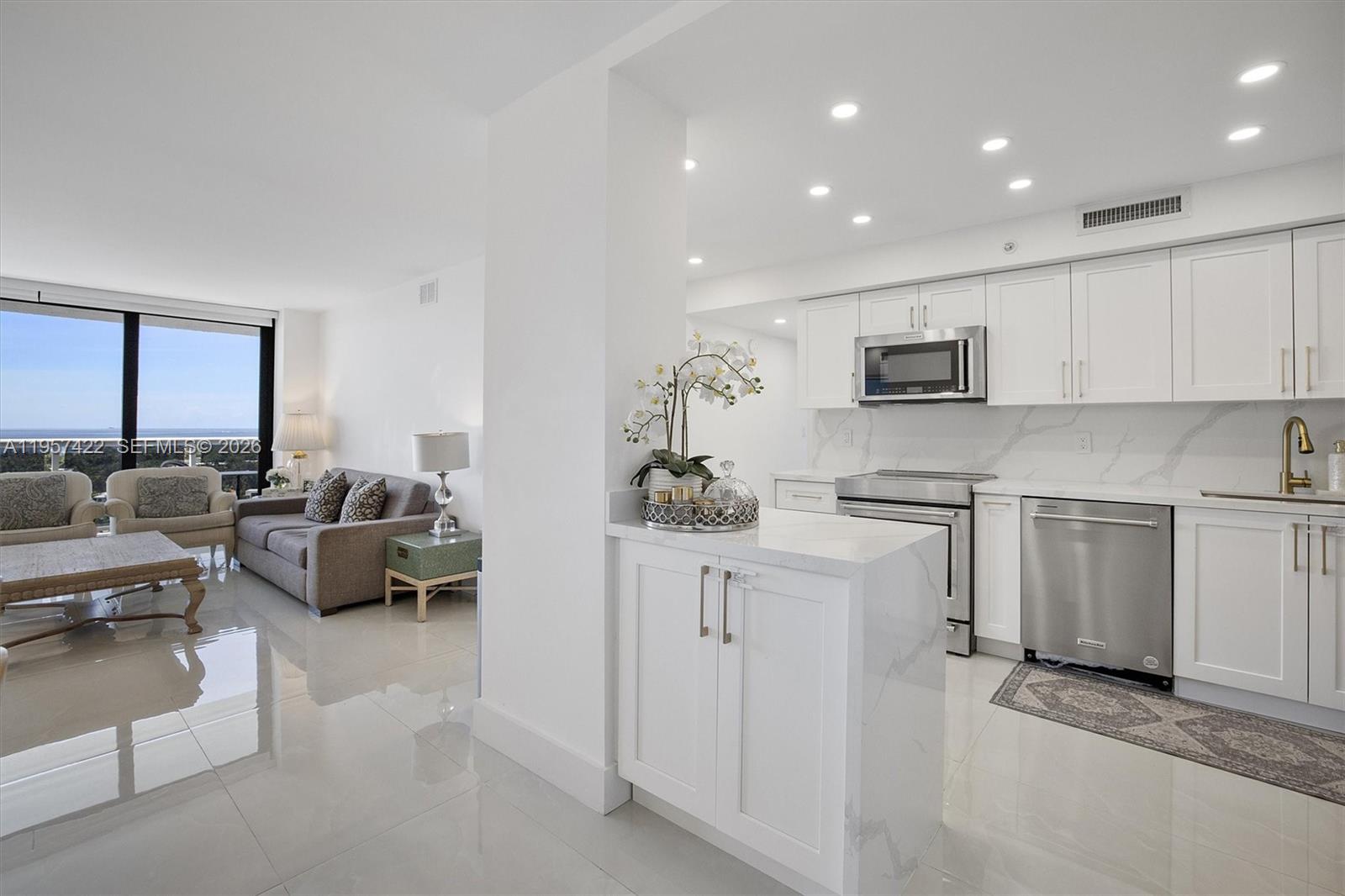 Photo of 20515 Country Club Dr  #1747, Aventura, Florida, 33180 - 