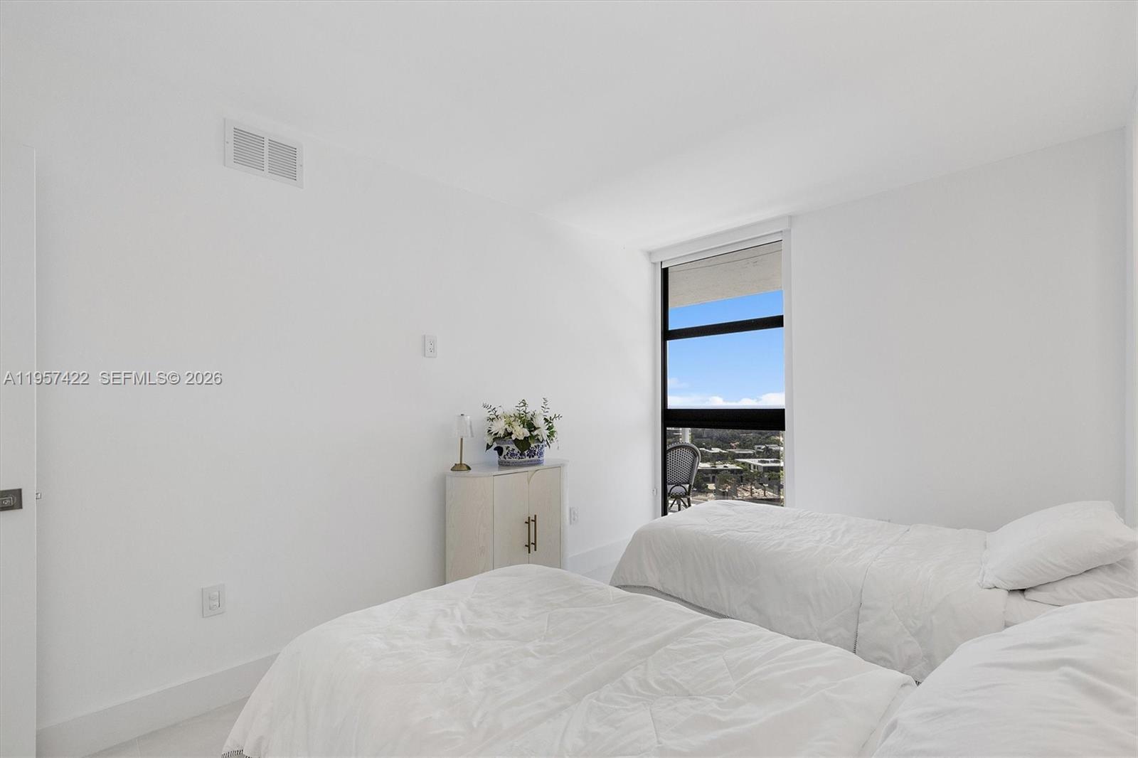 Photo of 20515 Country Club Dr  #1747, Aventura, Florida, 33180 - 