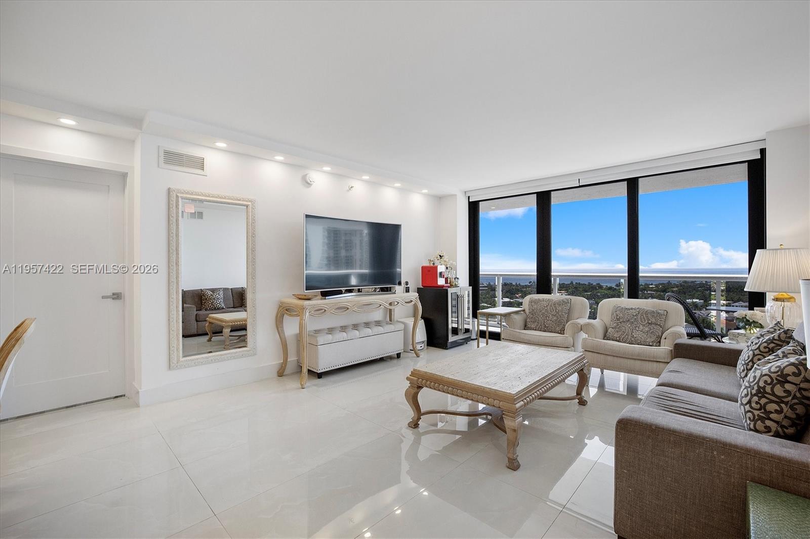 Photo of 20515 Country Club Dr  #1747, Aventura, Florida, 33180 - 