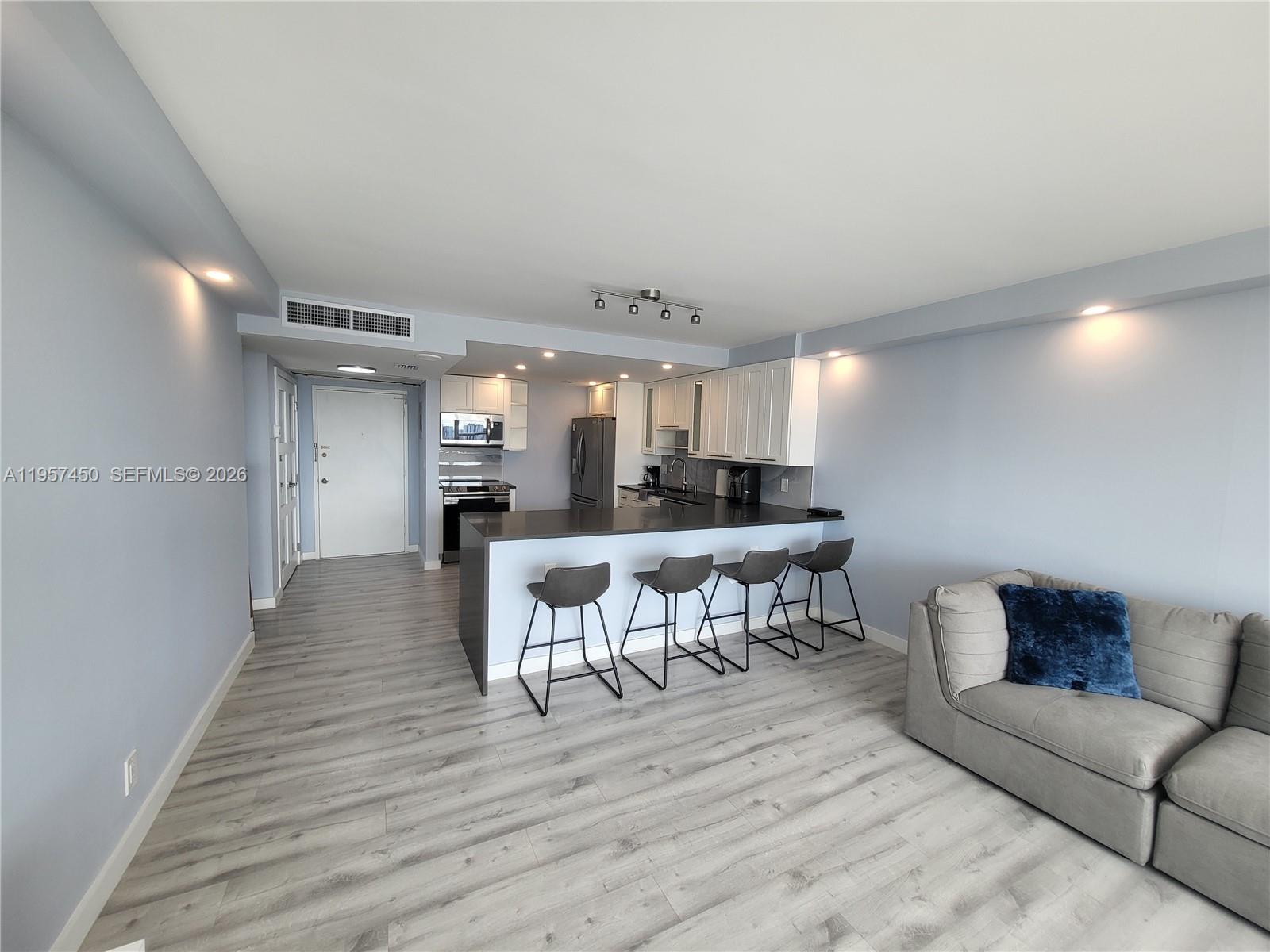 Photo of 3180 Ocean Dr #821, Hallandale Beach, Florida, 33009 -