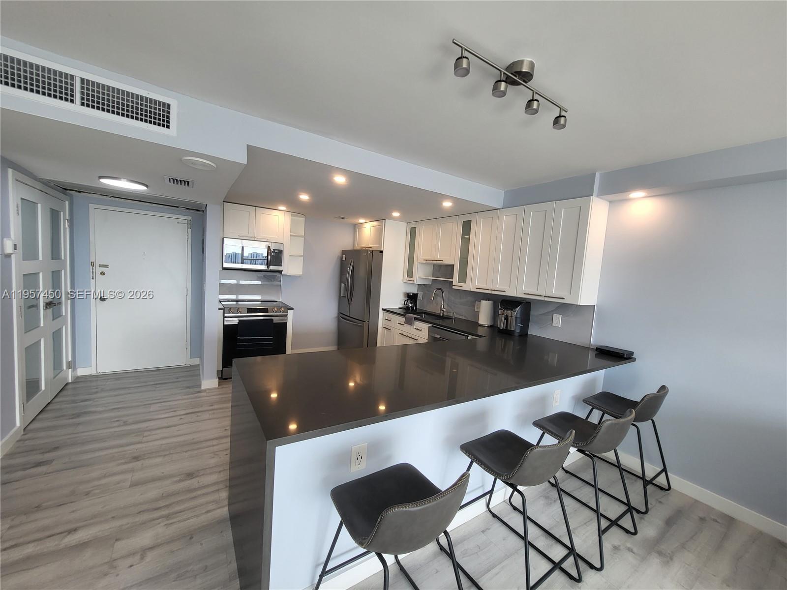 Photo of 3180 Ocean Dr #821, Hallandale Beach, Florida, 33009 -