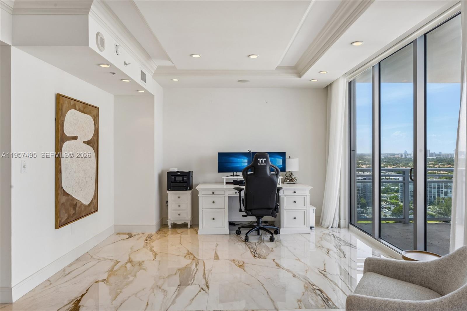 Photo of 3535 Ocean Dr  #2106, Hollywood, Florida, 33019 - 