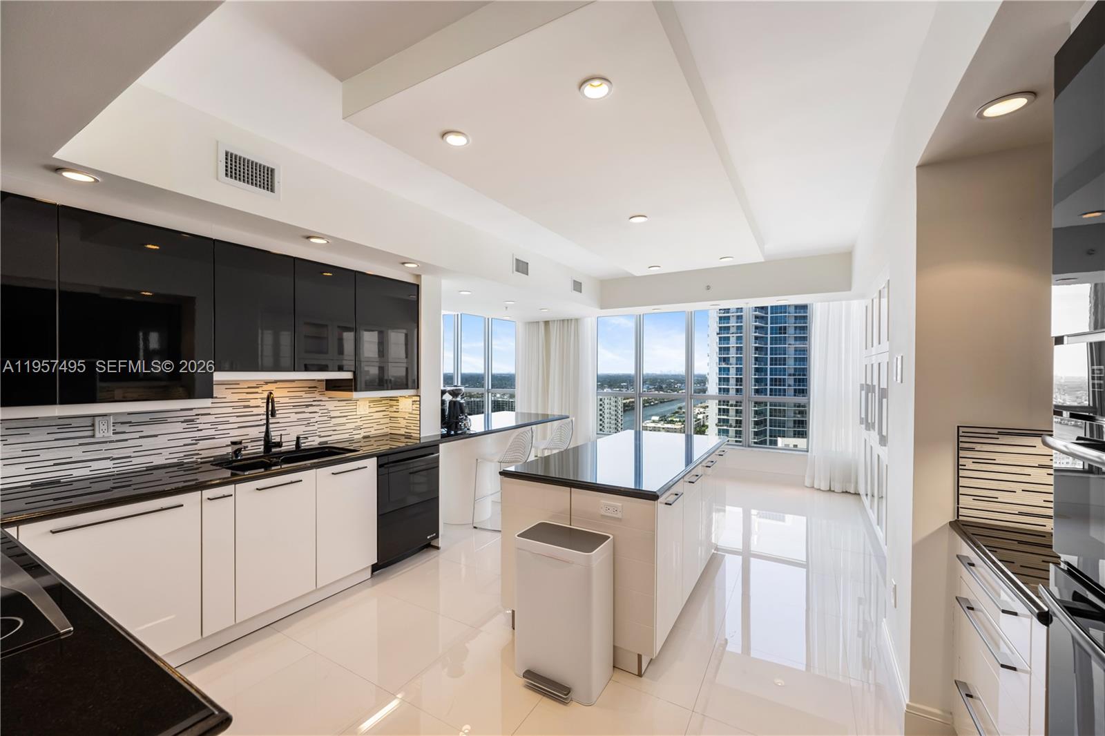 Photo of 3535 Ocean Dr #2106, Hollywood, Florida, 33019 -