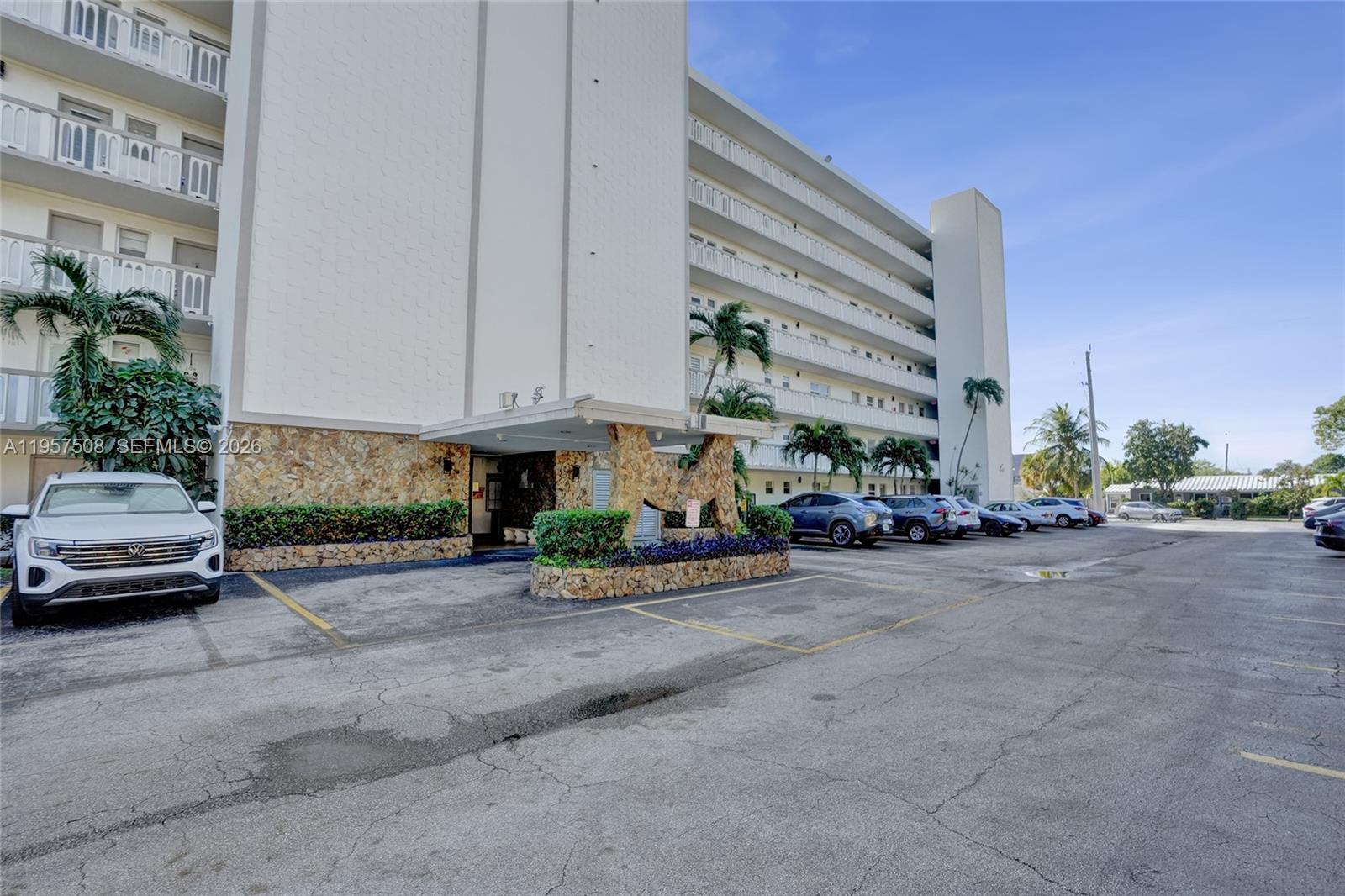 Photo of 1000 12th Ave  #505, Hallandale Beach, Florida, 33009 - 