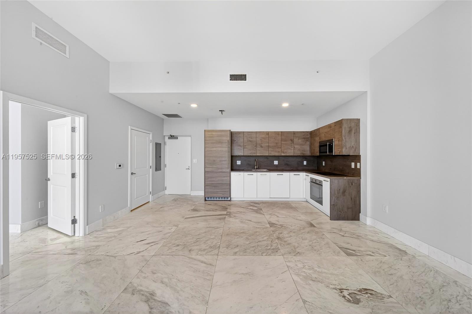 Photo of 400 Sunny Isles Blvd  #102, Sunny Isles Beach, Florida, 33160 - 