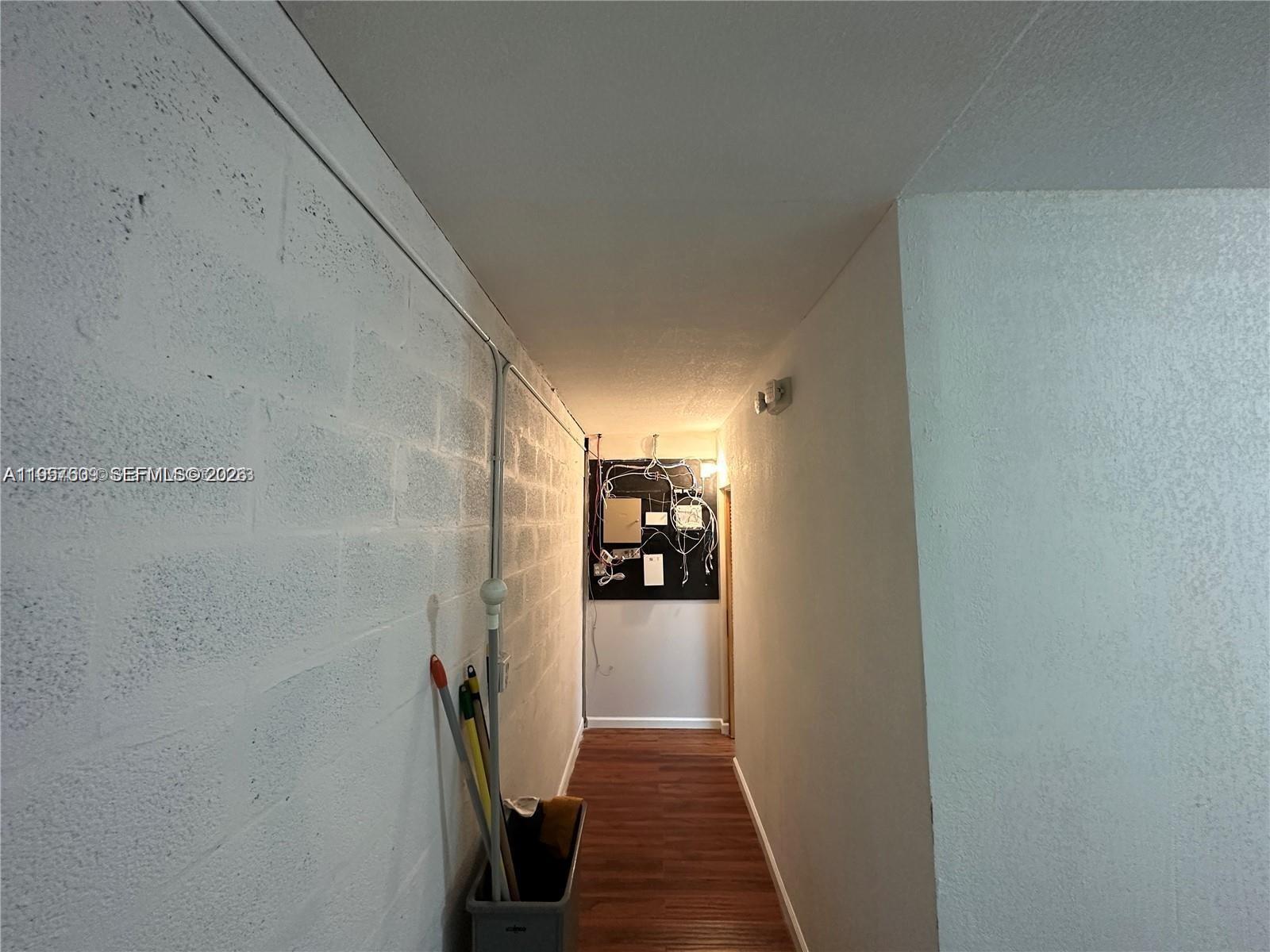 H18  /   sq. ft. $ 2026-02-02 0 Photo