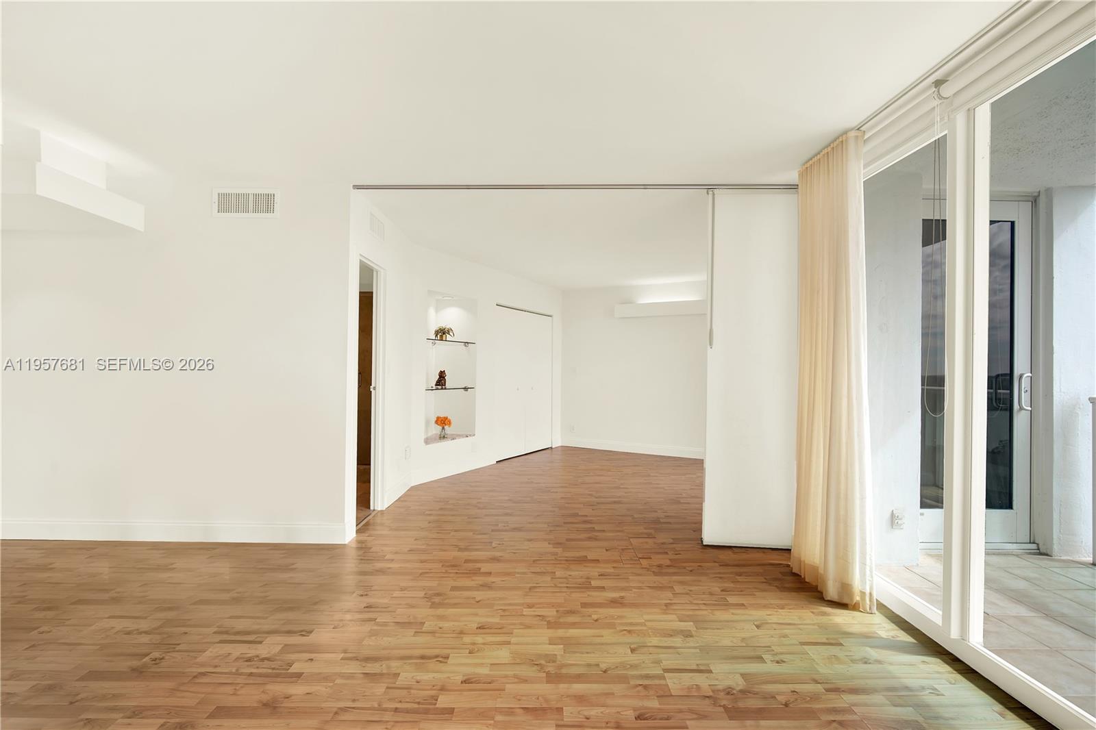 1222 2 / 2 1357 sq. ft. $ 2026-02-03 0 foto