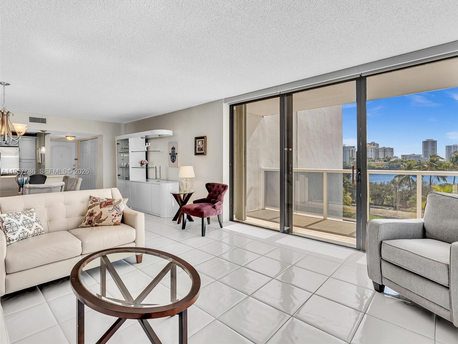 Photo of 3675 Country Club Dr  #609, Aventura, Florida, 33180 - 