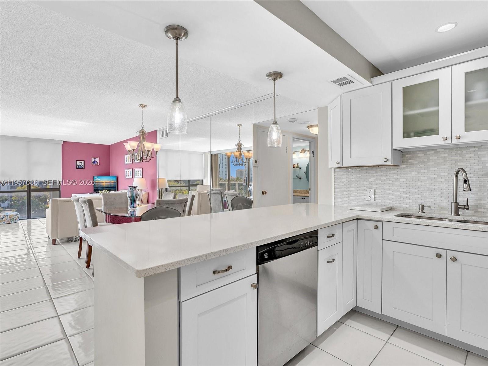 Photo of 3675 Country Club Dr  #609, Aventura, Florida, 33180 - 