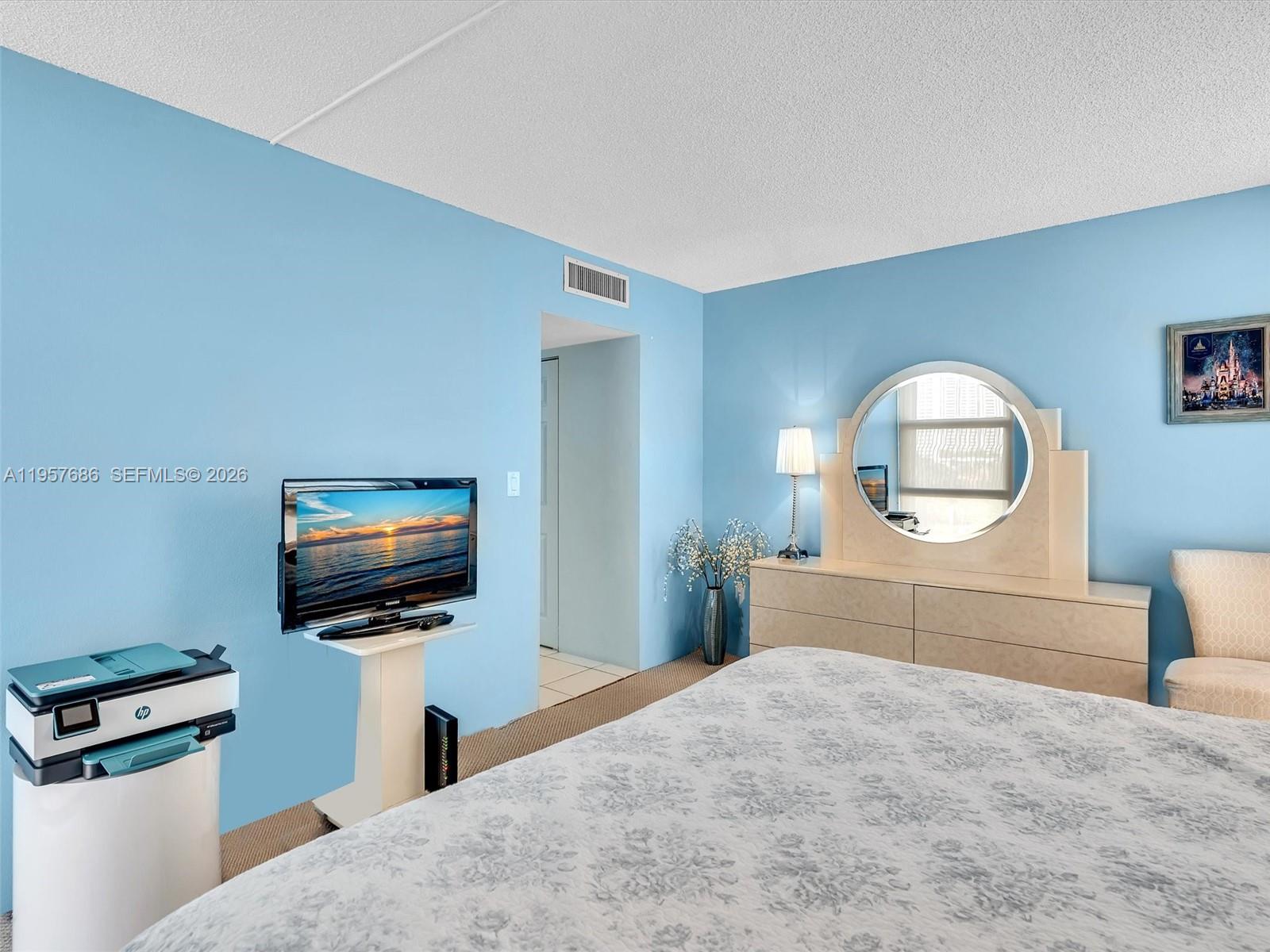 Photo of 3675 Country Club Dr  #609, Aventura, Florida, 33180 - 