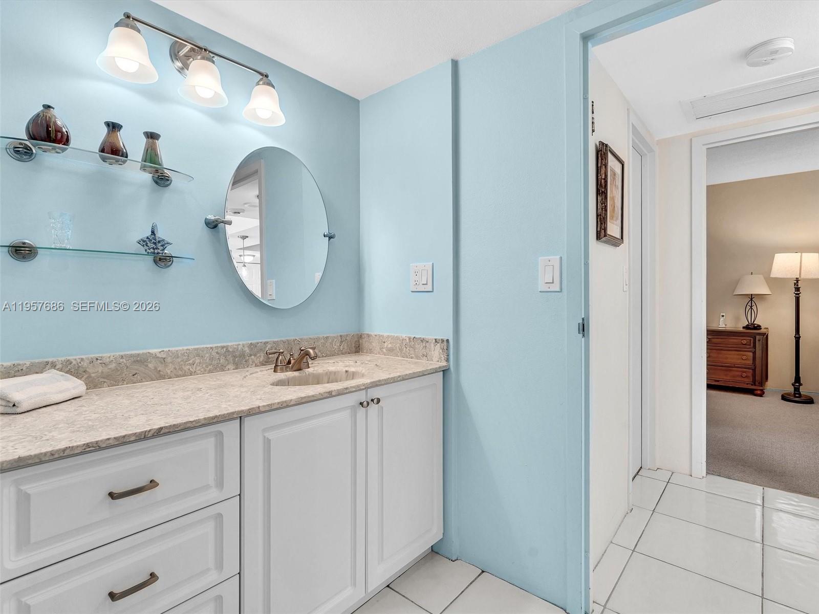 Photo of 3675 Country Club Dr  #609, Aventura, Florida, 33180 - 