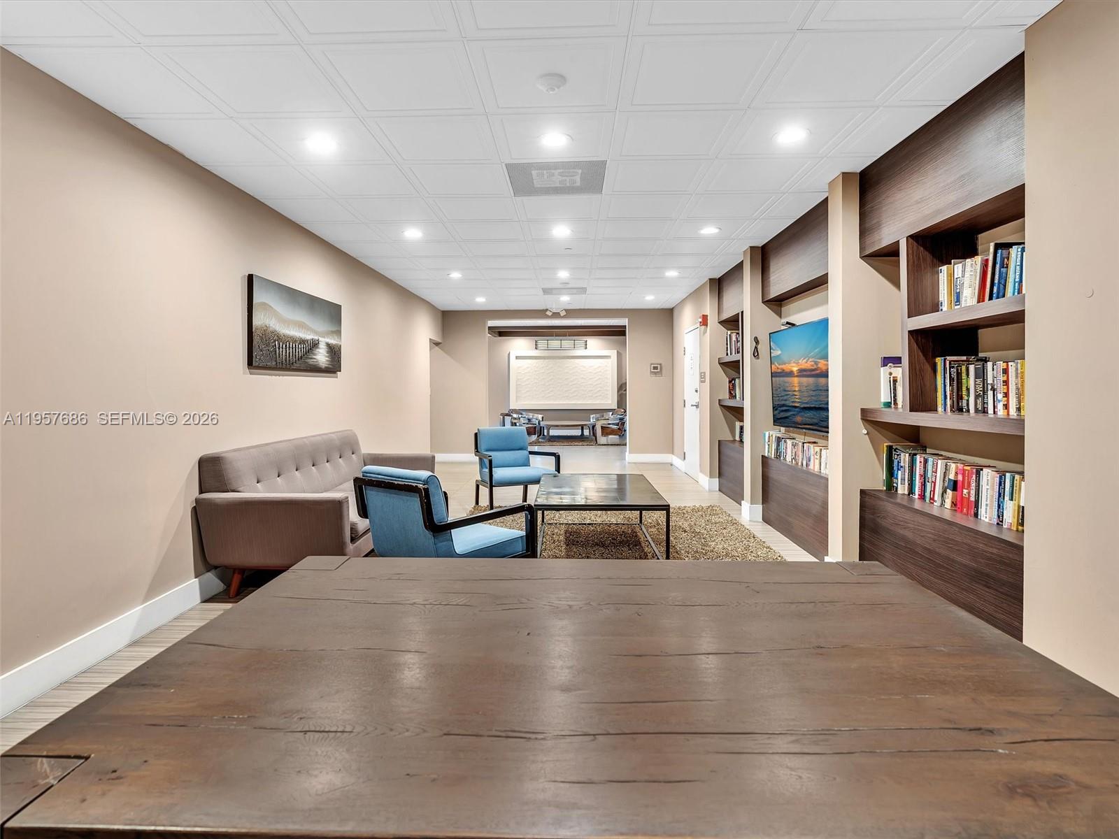 Photo of 3675 Country Club Dr  #609, Aventura, Florida, 33180 - 