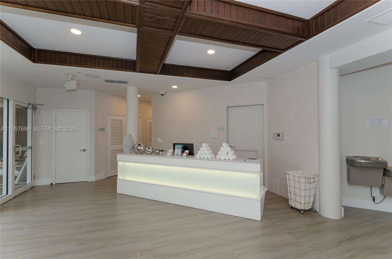 Photo of 20281 Country Club Dr  #1503, Aventura, Florida, 33180 - 