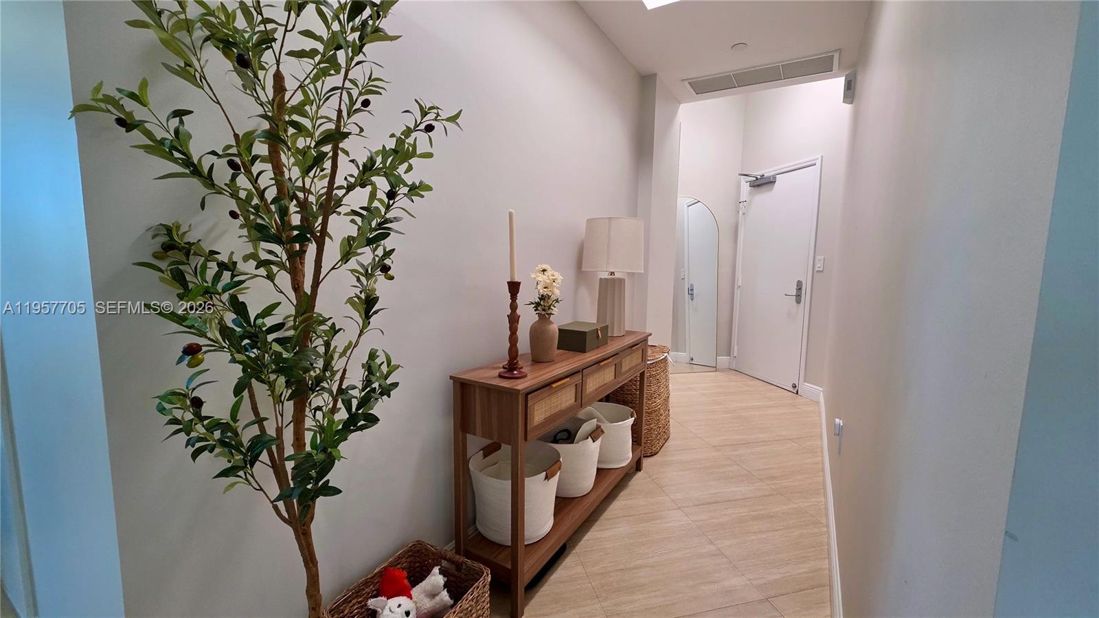 Photo of 20000 Country Club Dr  #402, Aventura, Florida, 33180 - 