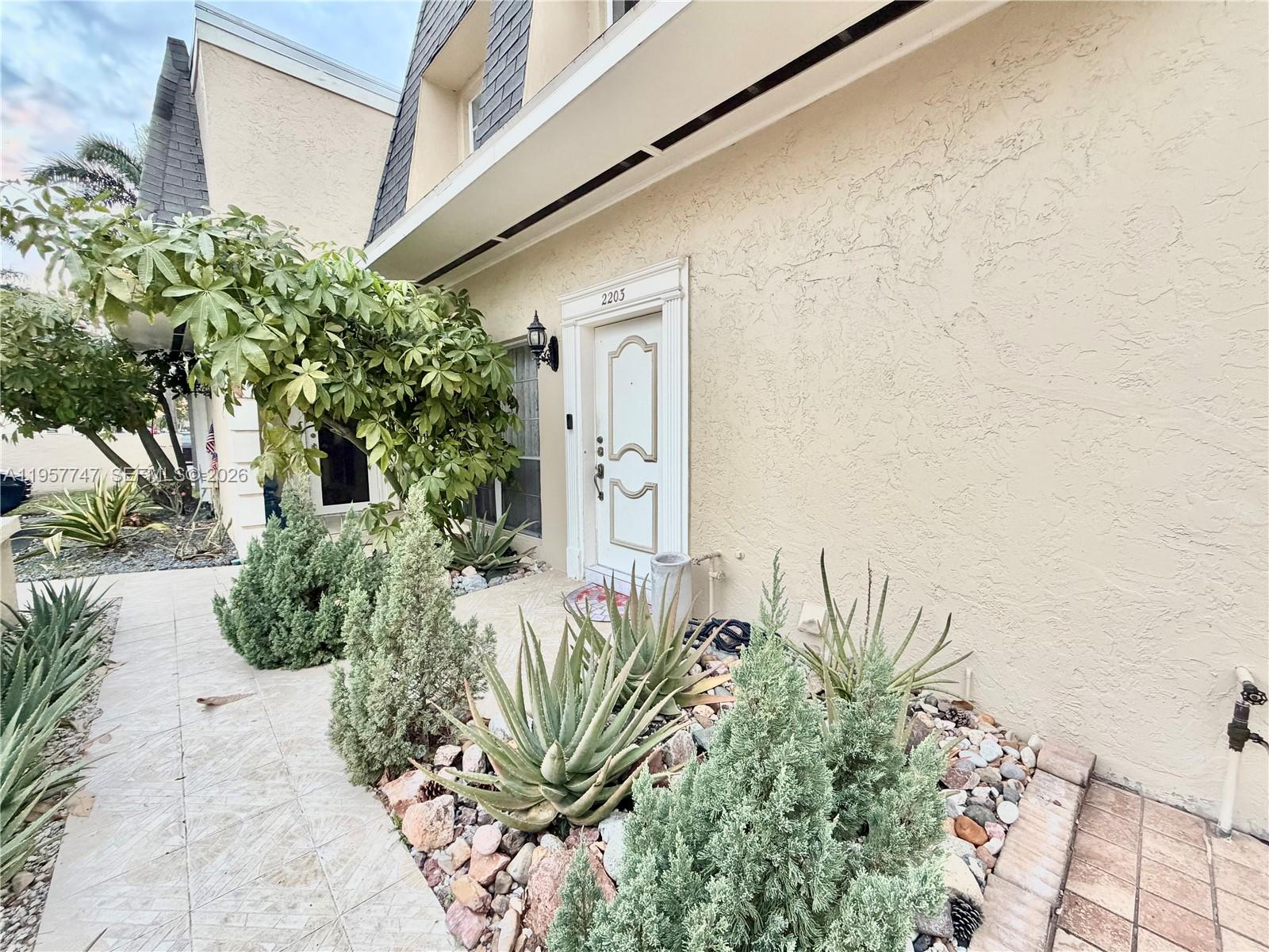 Photo of 2203 7th St  #14, Hallandale Beach, Florida, 33009 - 