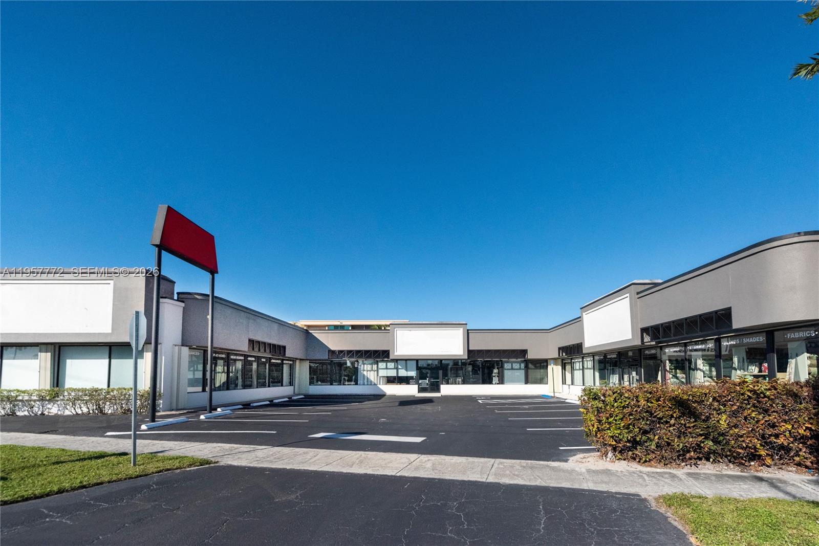   /   sq. ft. $ 2026-02-03 0 Photo