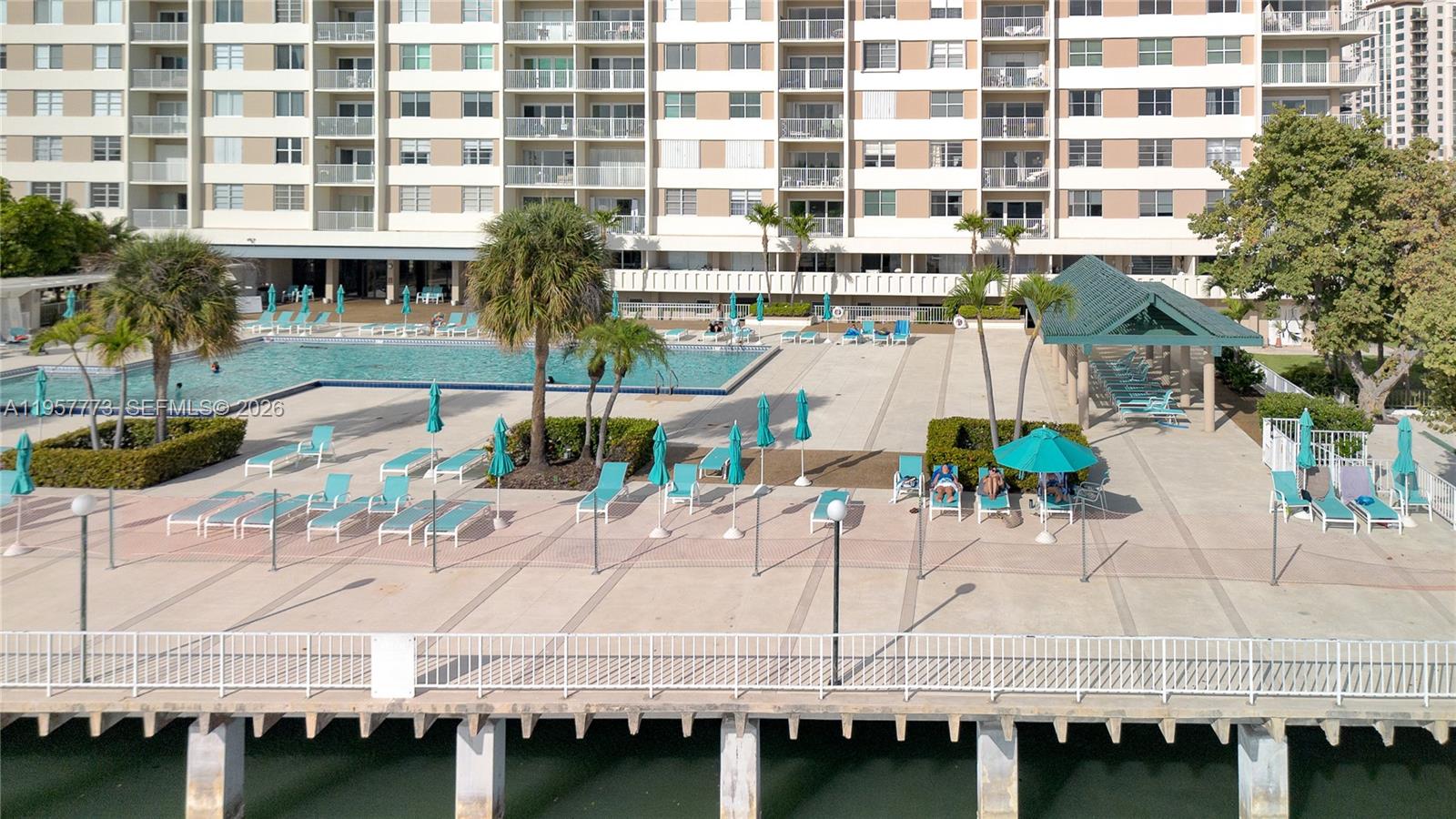 Подробнее PH-06 3 / 3 1570 кв.футов $ 2026-02-03 0 Фото