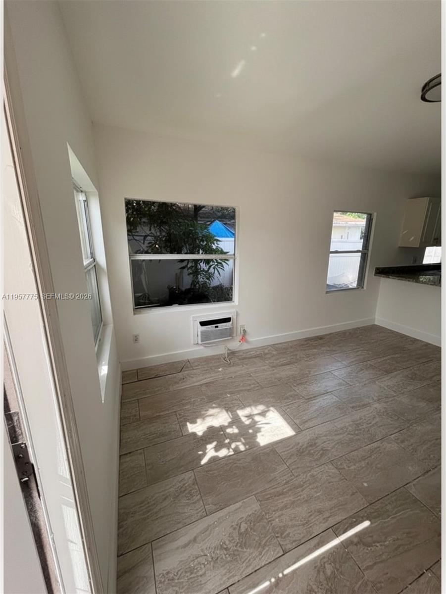   /  1005 sq. ft. $ 2026-02-03 0 Photo